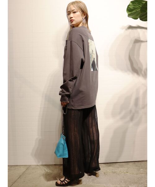 MURUA(ムルーア)の「【MURUA/arai midori】ロングスリーブTee(Tシャツ/カットソー・レディース・アイボリー/ダークグレー・FREE)」の9枚目の写真