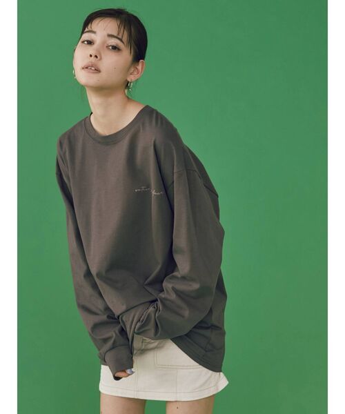 MURUA(ムルーア)の「【MURUA/arai midori】ロングスリーブTee(Tシャツ/カットソー・レディース・アイボリー/ダークグレー・FREE)」の18枚目の写真