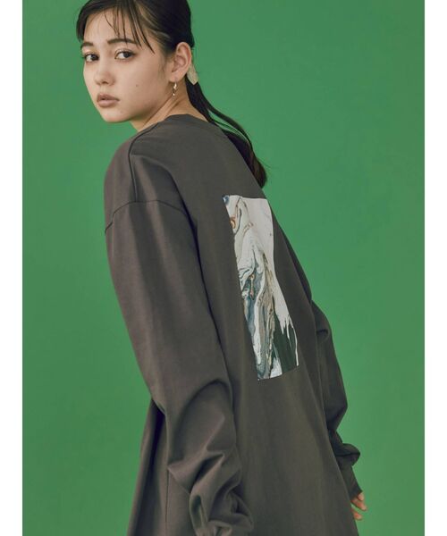 MURUA(ムルーア)の「【MURUA/arai midori】ロングスリーブTee(Tシャツ/カットソー・レディース・アイボリー/ダークグレー・FREE)」の17枚目の写真