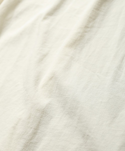 SPINNS(スピンズ)の「オーバーサイズ ロンT 無地 長袖 ロング丈Tシャツ(Tシャツ/カットソー・メンズ・ホワイト/ブラウン/ミント・ONESIZE)」の12枚目の写真