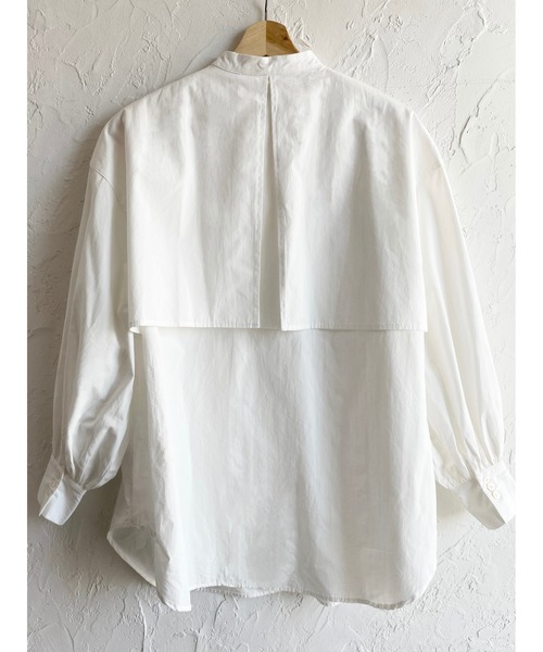 She's Closet(シーズクローゼット)の「バンドカラーボリュームスリーブ長袖ブロードケープシャツ(シャツ/ブラウス・レディース・ホワイト/ブラック/ベージュ/ブルー/ピンク/パープル/モカ/オリーブ・FREE)」の22枚目の写真