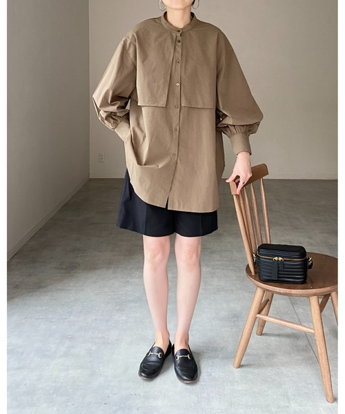 She's Closet(シーズクローゼット)の「バンドカラーボリュームスリーブ長袖ブロードケープシャツ(シャツ/ブラウス・レディース・ホワイト/ブラック/ベージュ/ブルー/ピンク/パープル/モカ/オリーブ・FREE)」の12枚目の写真