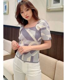 ニュアンスパターンニット