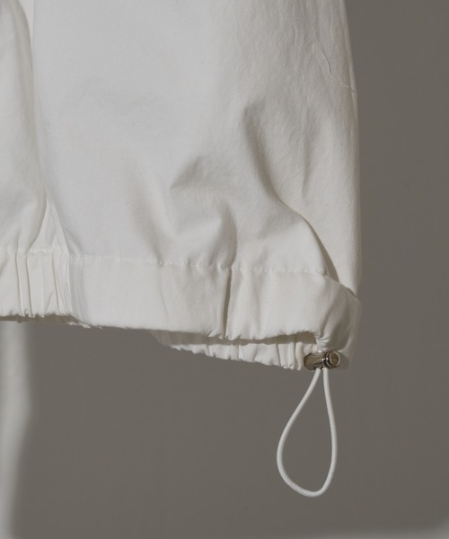 CLANE（クラネ）の「【CLANE HOMME Exclusive/クラネ オム エクスクルーシブ】Anorak（アノラック）（マウンテンパーカー・メンズ・ホワイト/ストライプ・FREE）」の7枚目の写真