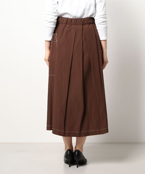 nicholson and nicholson(ニコルソンアンドニコルソン)の「nicholson & nicholson | タックスカート WOMEN(スカート・レディース・ブルー/ブラウン/カーキ・38)」の4枚目の写真