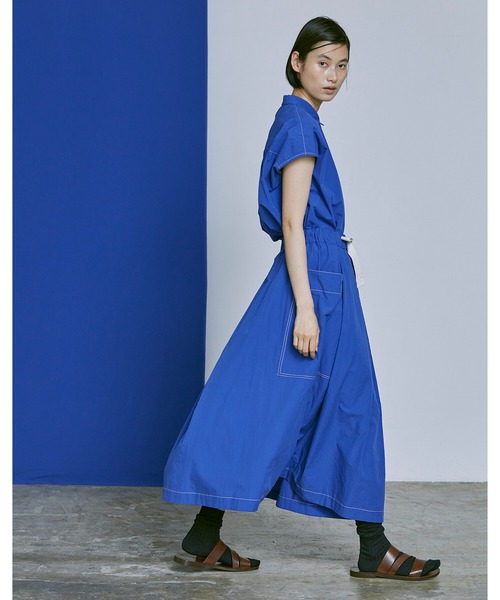 nicholson and nicholson(ニコルソンアンドニコルソン)の「nicholson & nicholson | タックスカート WOMEN(スカート・レディース・ブルー/ブラウン/カーキ・38)」の17枚目の写真