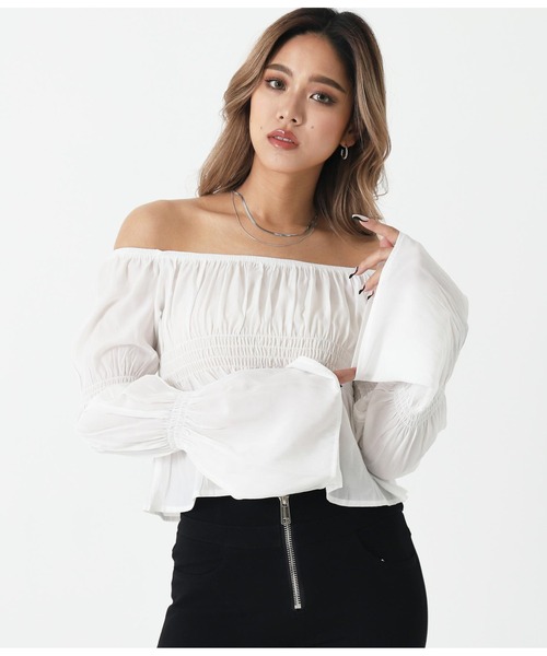 ANAP（アナップ）の「フレアスリーブオフショルトップス（Tシャツ/カットソー・レディース・ホワイト/ブラック/ベージュ・FREE）」の2枚目の写真