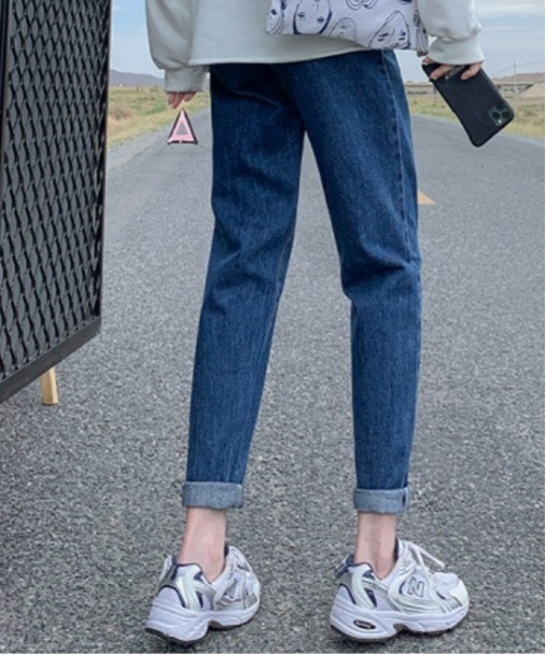 SONA(ソナ)の「SONYUNARA ツーボタンボーイフレンドデニムパンツ(デニムパンツ・レディース・ライトブルー/ダークグレー/ブルー・SMALL/MEDIUM/LARGE)」の12枚目の写真