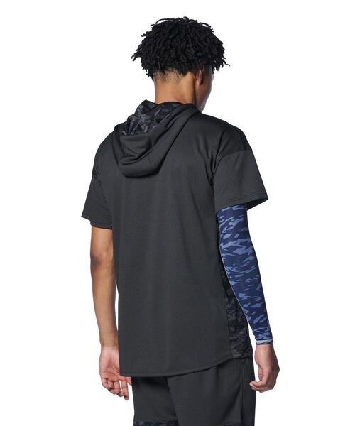 UNDER ARMOUR（アンダーアーマー）の「UAアームスリーブ（ベースボール/メンズ）（バングル/リストバンド・メンズ・ダークネイビー/ブラック・ONESIZE）」の3枚目の写真