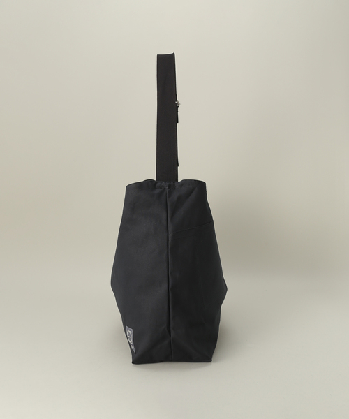 hobo(ホーボー)の「【hobo/ホーボー】別注 AZUMA SHOULDER BAG CANVAS L(ショルダーバッグ・メンズ・ブラック/キャメル・FREE)」の15枚目の写真