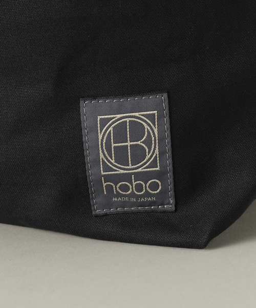 hobo(ホーボー)の「【hobo/ホーボー】別注 AZUMA SHOULDER BAG CANVAS L(ショルダーバッグ・メンズ・ブラック/キャメル・FREE)」の5枚目の写真