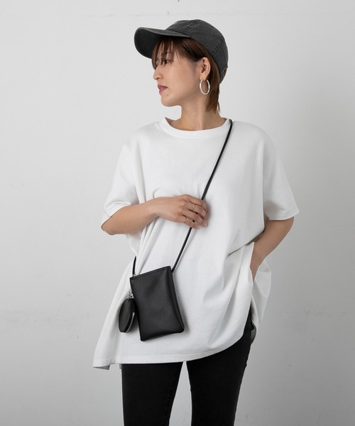 PICHI(ピイチ)の「オーバーサイズドルマンTee(Tシャツ/カットソー・レディース・ホワイト/ブラック/ブルー/オートミール・FREE)」の13枚目の写真