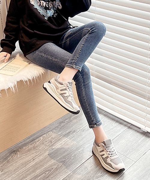 Futier land(フューティアランド)の「カジュアル配色ダッドスニーカー(スニーカー・レディース・ホワイト/グレー/ブルー・40/38/39/35/36/37)」の13枚目の写真