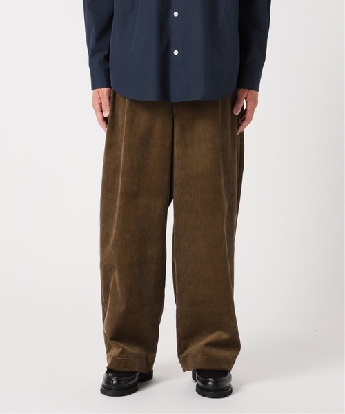 EDIFICE LA BOUCLE（エディフィスラブークル）の「【LA BOUCLE / ラブークル】2タック HUGEASY コーデュロイ イージーパンツ（その他パンツ・メンズ・ブラック/ブラウン/グリーン/ブルー/オレンジ・2/1）」の11枚目の写真