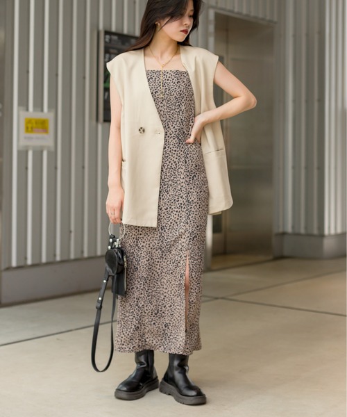 SpRay(スプレイ)の「バックリボンキャミワンピース(ワンピース・レディース・ブラック/ブラック系その他/ベージュ系その他・FREE)」の21枚目の写真