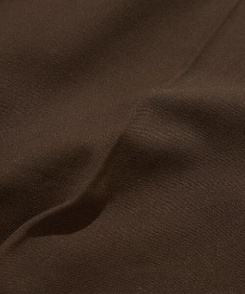 green label relaxing(グリーンレーベルリラクシング)の「【WEB限定】<kinokoさん × GLR or> タック ワイド スラックス(スラックス・メンズ・オフホワイト/ダークブラウン/ネイビー・S/M/L)」の22枚目の写真