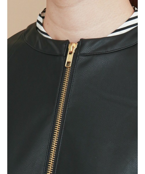 Te chichi（テチチ）の「フェイクレザーノーカラーブルゾン（ブルゾン・レディース・ブラック/グレー・ﾌﾘ-）」の3枚目の写真