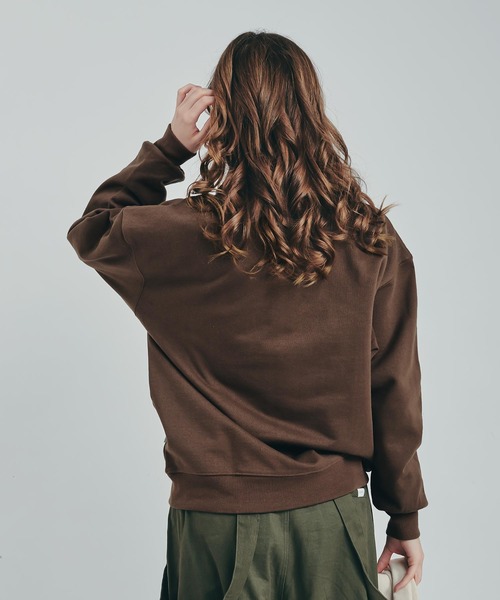 MUHET（ミュエータ）の「コラージュプリントスウェット（スウェット・レディース・杢グレー/ブラウン・MEDIUM/X-LARGE）」の21枚目の写真