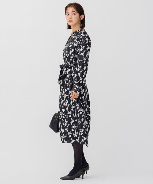 23区（ニジュウサンク）の「【洗える】ペイントフラワープリント