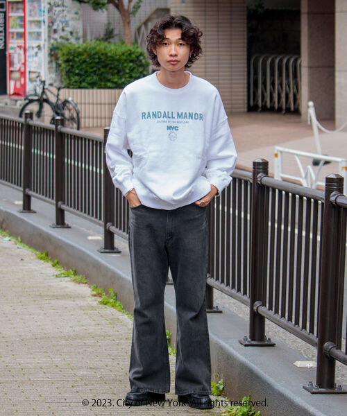 GOOD ROCK SPEED（グッドロックスピード）の「【GOOD ROCK SPEED/グッドロックスピード】別注オーバーサイズ NYC ロゴスウェット（スウェット・メンズ・ホワイト/ネイビー・M/L）」の5枚目の写真