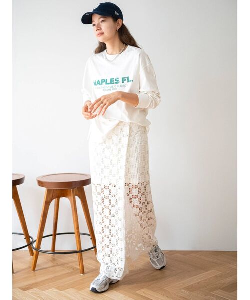 Ungrid(アングリッド)の「ロゴロングスリーブTee(Tシャツ/カットソー・レディース・オフホワイト/チャコールグレー/ブルー・FREE)」の6枚目の写真