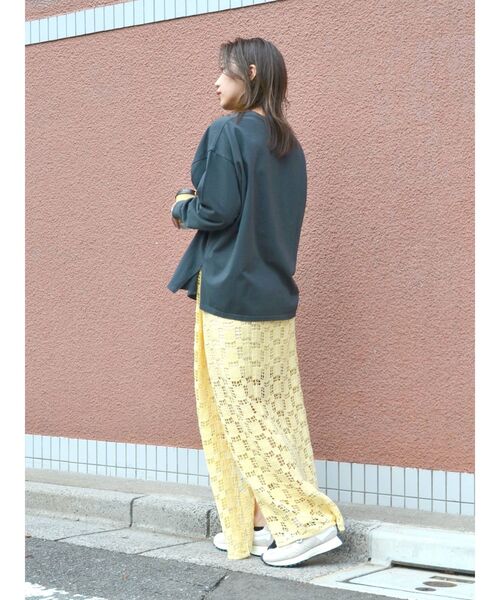 Ungrid(アングリッド)の「ロゴロングスリーブTee(Tシャツ/カットソー・レディース・オフホワイト/チャコールグレー/ブルー・FREE)」の14枚目の写真