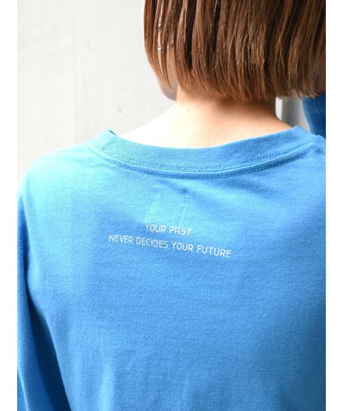 Ungrid(アングリッド)の「ロゴロングスリーブTee(Tシャツ/カットソー・レディース・オフホワイト/チャコールグレー/ブルー・FREE)」の17枚目の写真