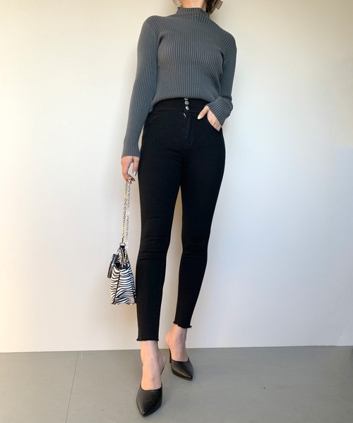 non-hedge(ノンヘッジ)の「ハイウエストボタンスキニーパンツ(デニムパンツ・レディース・グレー/ブラック/ライトブルー・SS/L/M/S)」の7枚目の写真