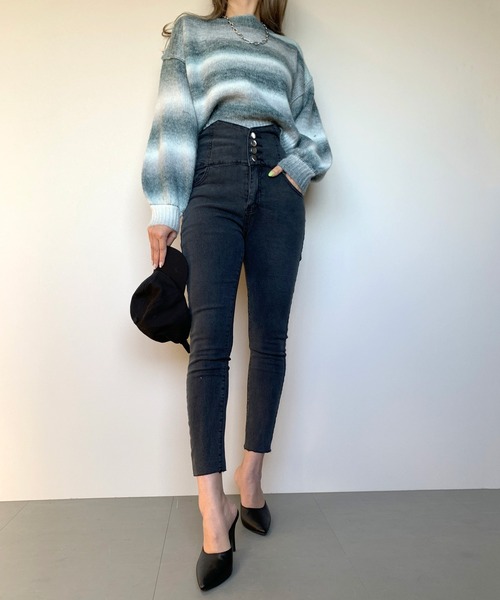 non-hedge(ノンヘッジ)の「ハイウエストボタンスキニーパンツ(デニムパンツ・レディース・グレー/ブラック/ライトブルー・SS/L/M/S)」の20枚目の写真