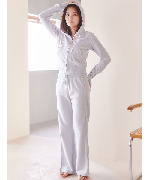 SNIDEL HOME（スナイデルホーム）の「ソフトベロアショートパーカー