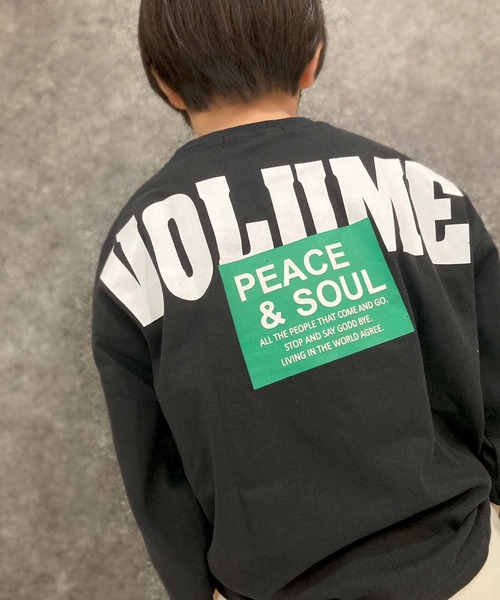 THE CASUAL(カジュアル)の「選べる16カラー 長袖Tシャツ BIGロンT(Tシャツ/カットソー・キッズ・ブラック系1/グレー系1/ネイビー/ベージュ/チャコール/ダークグリーン系1/杢グレー/ダークグリーン/オフホワイト/ホワイト系3/ブラック系2/ベージュ系1/スカイブルー/ブラック/ホワイト系1/ホワイト系2・110cm/120cm/130cm/140cm/150cm/160cm)」の7枚目の写真