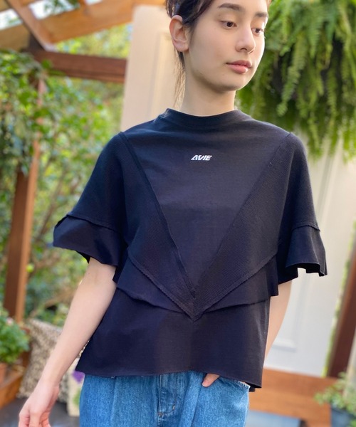 AVIE（アビィ）の「カッティングフレアTee（Tシャツ/カットソー・レディース・ブラック/カーキ・38）」の2枚目の写真