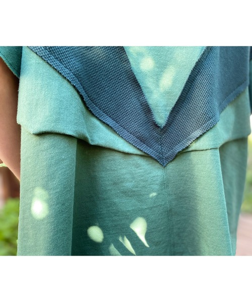 AVIE（アビィ）の「カッティングフレアTee（Tシャツ/カットソー・レディース・ブラック/カーキ・38）」の15枚目の写真