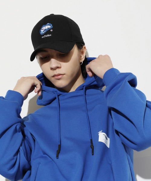 LEGENDA（レジェンダ）の「レジェンダ Blue Lip エンブロイダリー キャップ  / LEGENDA Blue Lip Embroidery Cap（キャップ・メンズ・ブラック・FREE）」の4枚目の写真