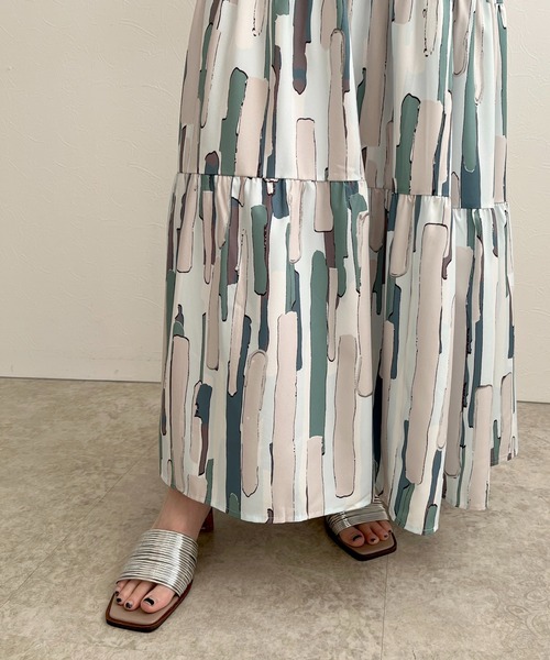 LHELBIE（レルビエ）の「カラフルペイントティアードワンピース（ワンピース・レディース・グリーン/ブルー/ピンク・FREE）」の20枚目の写真