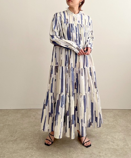 LHELBIE（レルビエ）の「カラフルペイントティアードワンピース（ワンピース・レディース・グリーン/ブルー/ピンク・FREE）」の5枚目の写真