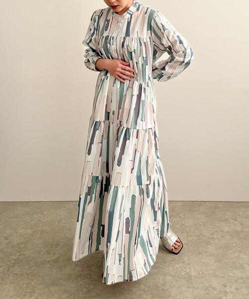 LHELBIE（レルビエ）の「カラフルペイントティアードワンピース（ワンピース・レディース・グリーン/ブルー/ピンク・FREE）」の9枚目の写真