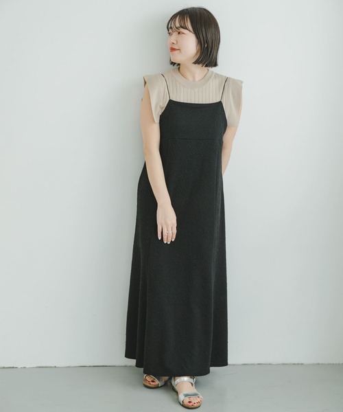 ITEMS URBANRESEARCH（アイテムズ アーバンリサーチ）の「フクレジャガードキャミワンピース（ワンピース・レディース・ブラック/カーキ・FREE）」の6枚目の写真