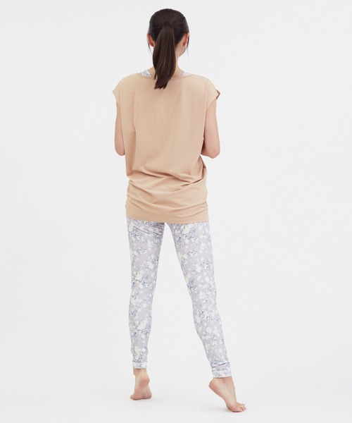 Julier Yoga and Relax（ジュリエヨガアンドリラックス）の「Julier Ecocoベア天竺チュニック（その他トップス・レディース・ブラック/ホワイト/ピンク・1/0）」の15枚目の写真