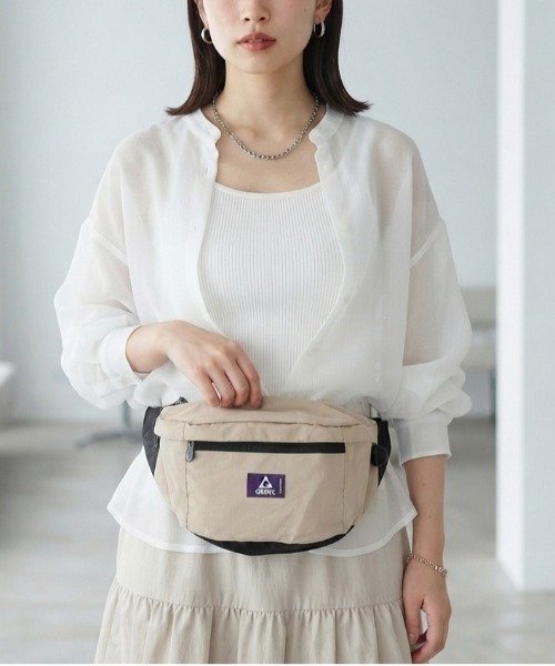 GERRY(ジェリー)の「【GERRY/ジェリー】ウエストバッグ ボディバッグ 撥水加工 軽量 シンプル 大容量 ユニセックス(ボディバッグ/ウエストポーチ・メンズ・マルチ/チャコールグレー/ベージュ/ブラック・F)」の1枚目の写真