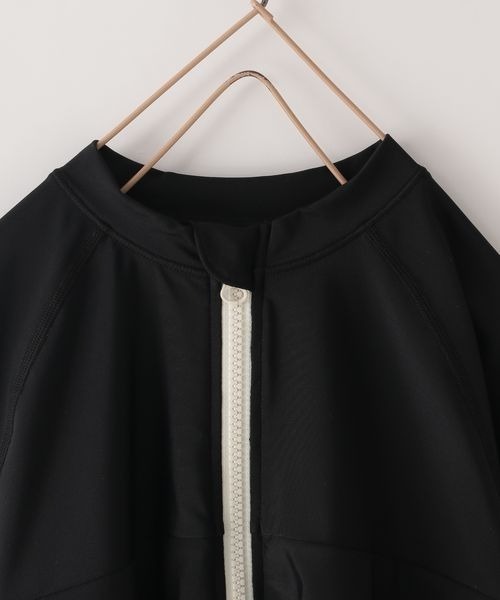 LOWRYS FARM（ローリーズファーム）の「ＳＷＩＭラッシュガードガール　182300（その他トップス・キッズ・ライトグレー/ブラック/ブラウン・110cm/120cm/130cm）」の10枚目の写真