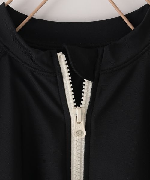 LOWRYS FARM（ローリーズファーム）の「ＳＷＩＭラッシュガードガール　182300（その他トップス・キッズ・ライトグレー/ブラック/ブラウン・110cm/120cm/130cm）」の13枚目の写真