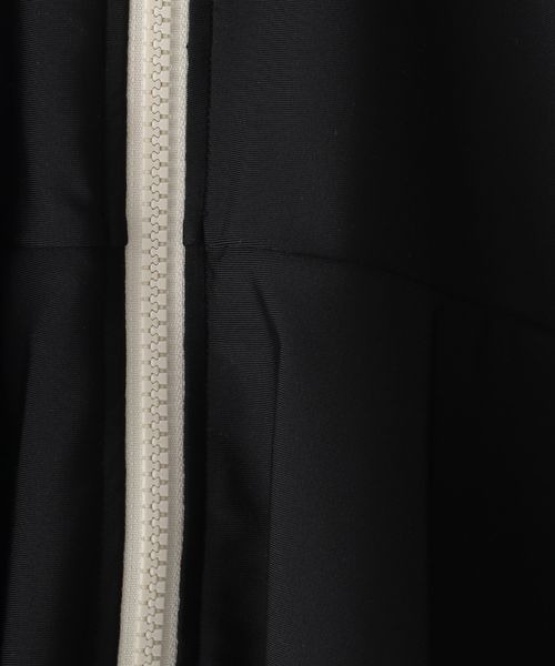 LOWRYS FARM（ローリーズファーム）の「ＳＷＩＭラッシュガードガール　182300（その他トップス・キッズ・ライトグレー/ブラック/ブラウン・110cm/120cm/130cm）」の15枚目の写真