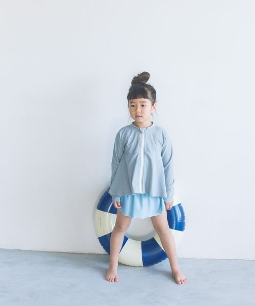 LOWRYS FARM（ローリーズファーム）の「ＳＷＩＭラッシュガードガール　182300（その他トップス・キッズ・ライトグレー/ブラック/ブラウン・110cm/120cm/130cm）」の18枚目の写真