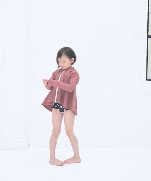 LOWRYS FARM（ローリーズファーム）の「ＳＷＩＭラッシュガードガール　182300（その他トップス・キッズ・ライトグレー/ブラック/ブラウン・110cm/120cm/130cm）」の7枚目の写真