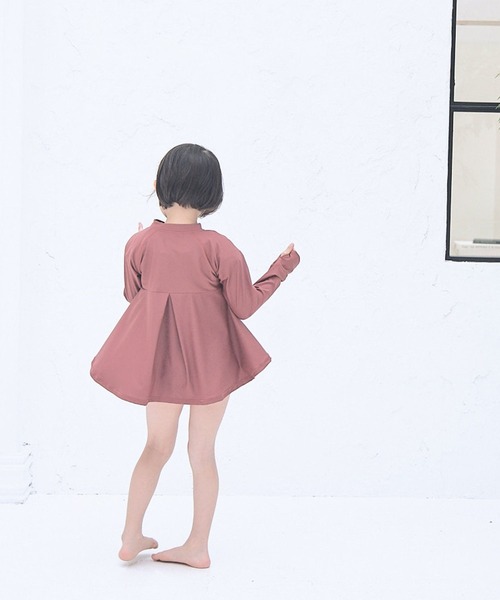 LOWRYS FARM（ローリーズファーム）の「ＳＷＩＭラッシュガードガール　182300（その他トップス・キッズ・ライトグレー/ブラック/ブラウン・110cm/120cm/130cm）」の5枚目の写真