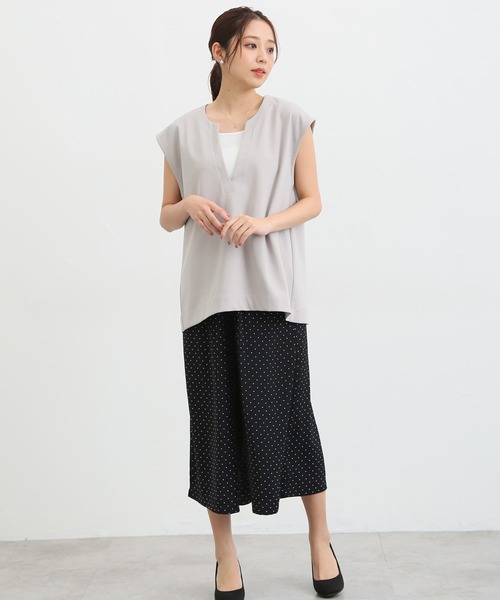 Honeys(ハニーズ)の「キーネックベスト(ベスト・レディース・ブラック/ライム/グレイッシュベージュ/ネイビー/アイボリー/モカ・L/S/LL/M)」の19枚目の写真