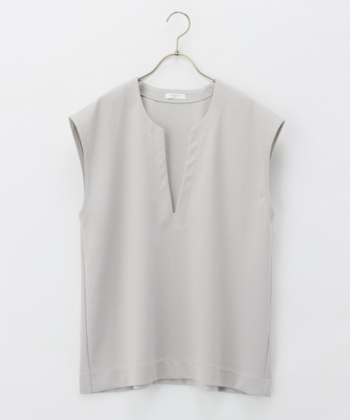 Honeys(ハニーズ)の「キーネックベスト(ベスト・レディース・ブラック/ライム/グレイッシュベージュ/ネイビー/アイボリー/モカ・L/S/LL/M)」の21枚目の写真