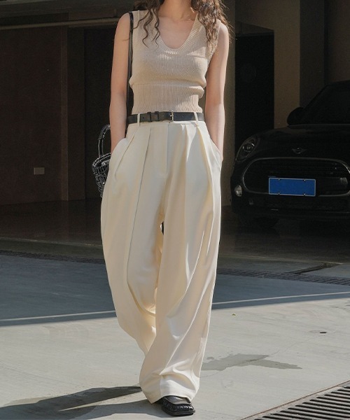 chuclla（チュクラ）の「Uネックノースリーブ ニットトップス chw23s051（ニット/セーター・レディース・グリーン/ブラック/ライトベージュ・FREE）」の15枚目の写真