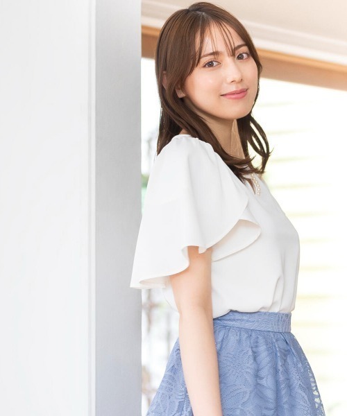 MISCH MASCH(ミッシュマッシュ)の「パールフレアスリーブブラウス(シャツ/ブラウス・レディース・ホワイト/ピンク系その他/ブルー系その他/ブラック/ブラック×ブラック・M)」の8枚目の写真